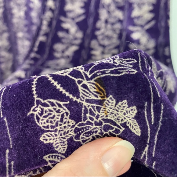 Vtg 70s Alpaq purple velvet floral print boho pant - Picture 6 of 7
